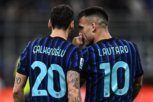 Hakan Calhanoglu și Lautaro Martinez, din nou prieteni, pentru binele lui Inter / Foto: Imago