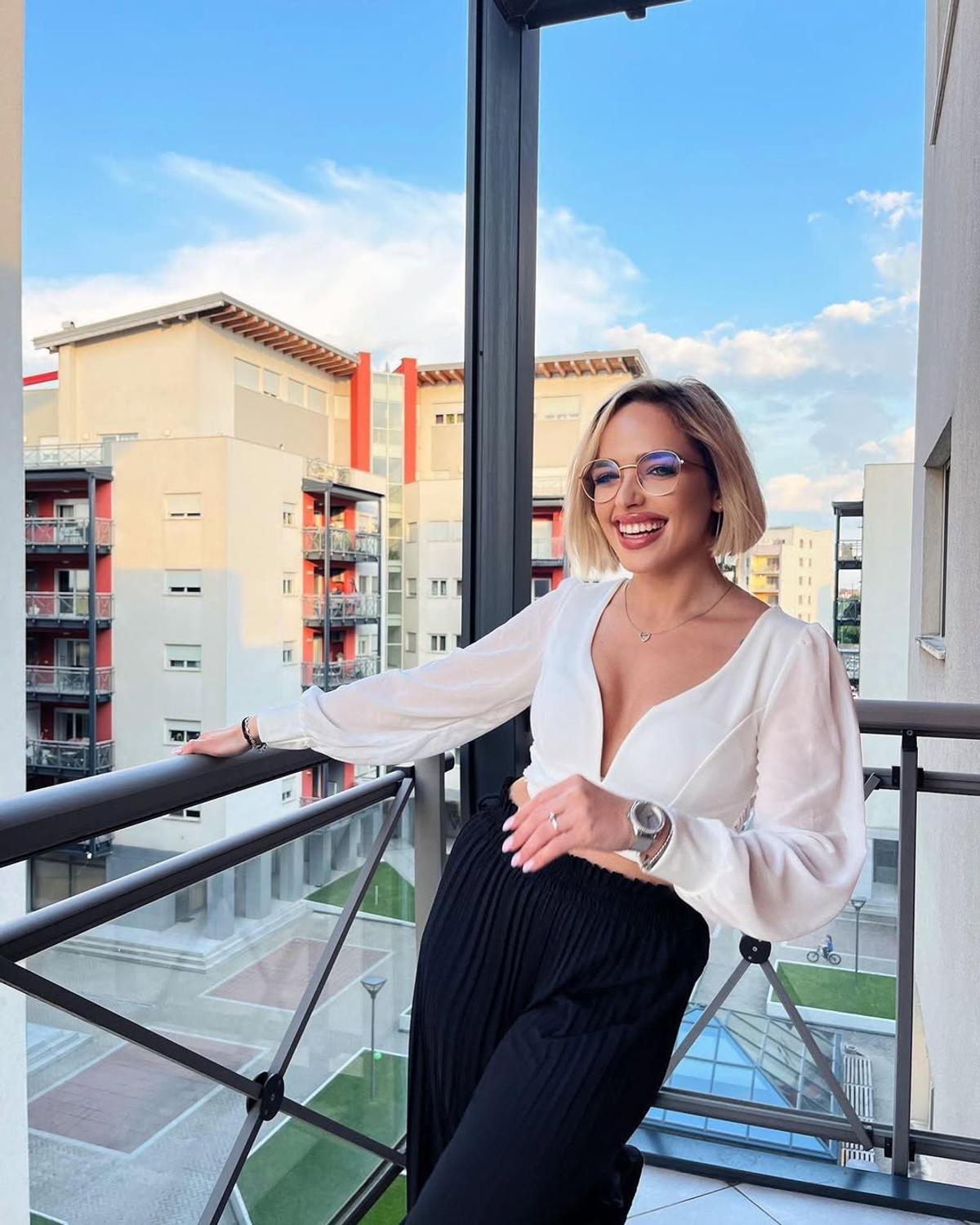 Raluca i-a dat vestea, imediat după promovarea Corvinului în Superliga