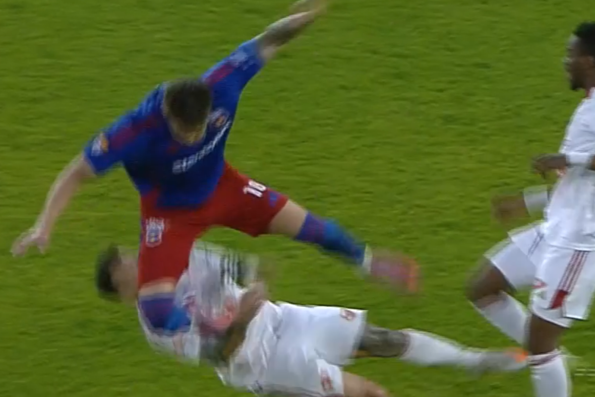 Intrare oribilă în Steaua - Sepsi: Cosmin Matei a fost făcut KO