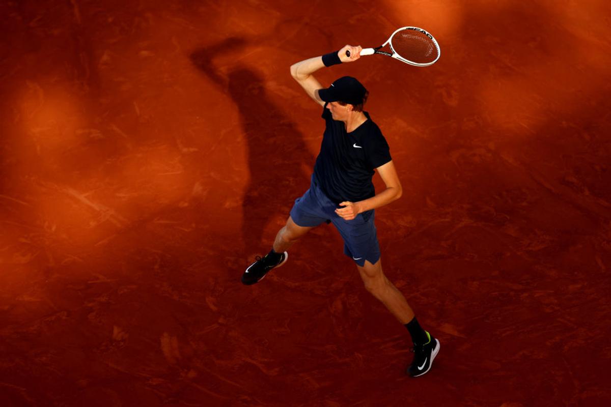 Rafael Nadal - Jannik Sinner, Roland Garros 2021 / FOTO: GettyImages