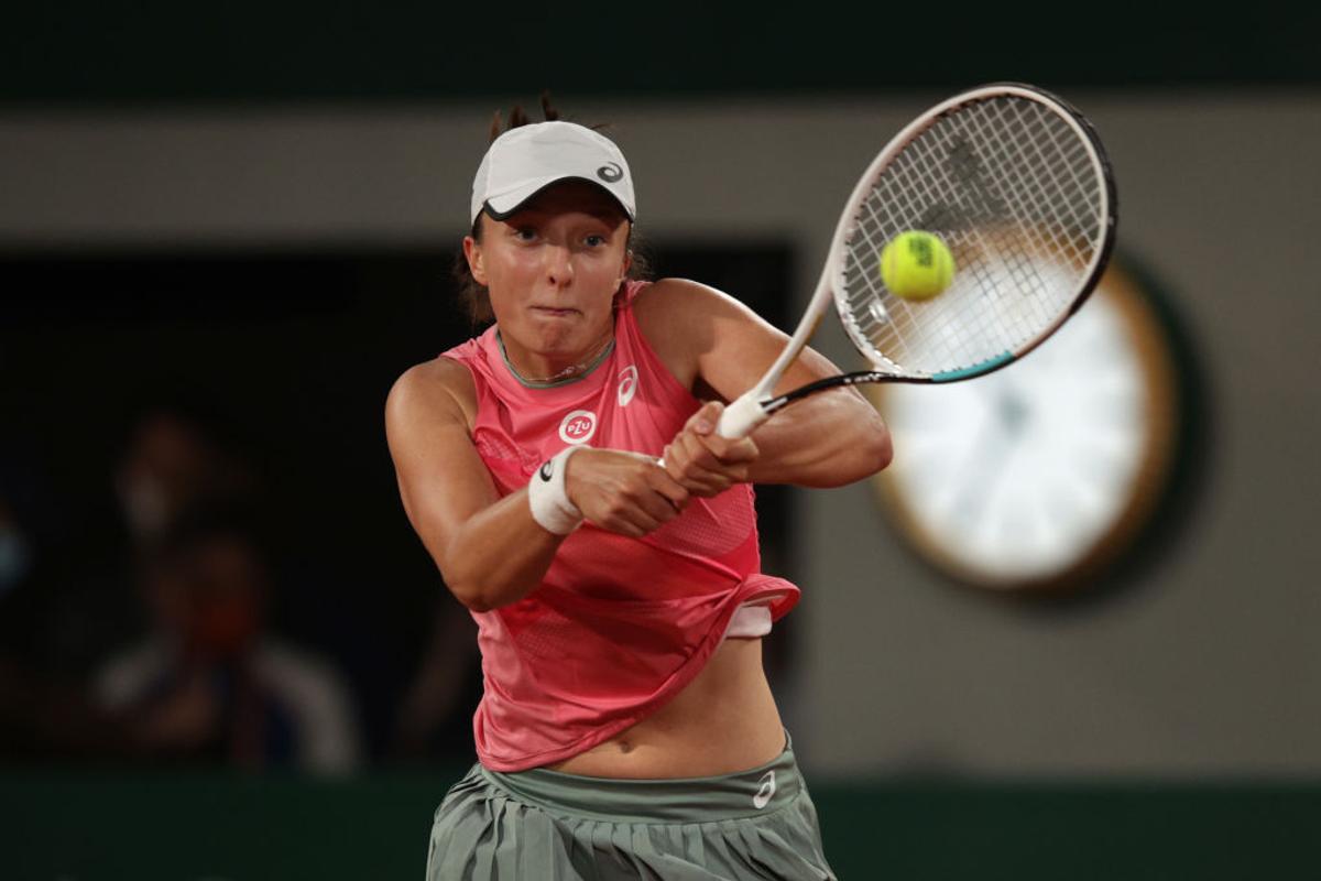 Iga Swiatek continuă parcursul formidabil la Roland Garros 2021 » E în semifinale la dublu și poate da peste Irina Begu