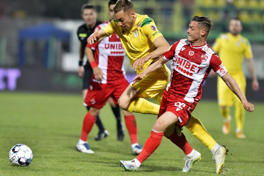 Mihai Lixandru Gigi Becali se crede Guardiola » Cum arată primul „11” pe care și-l dorește patronul FCSB