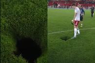 Moment rar întâlnit pe stadioane la Austria - Danemarca » O bucată din teren s-a surpat!