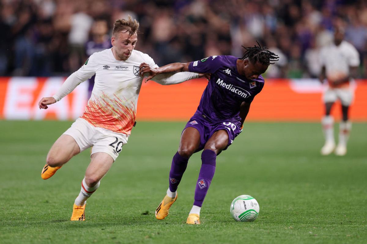 Direct în istorie » Primul fotbalist care cucerește Liga Campionilor, Europa League și Conference League