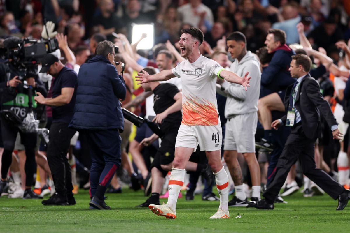 Direct în istorie » Primul fotbalist care cucerește Liga Campionilor, Europa League și Conference League