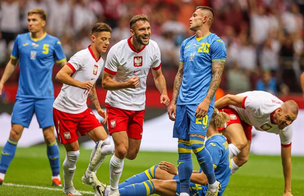 Singura veste bună pentru România vine din amicalul Polonia - Ucraina » Naționala lui Rebrov era condusă cu 3-0 după jumătate de oră