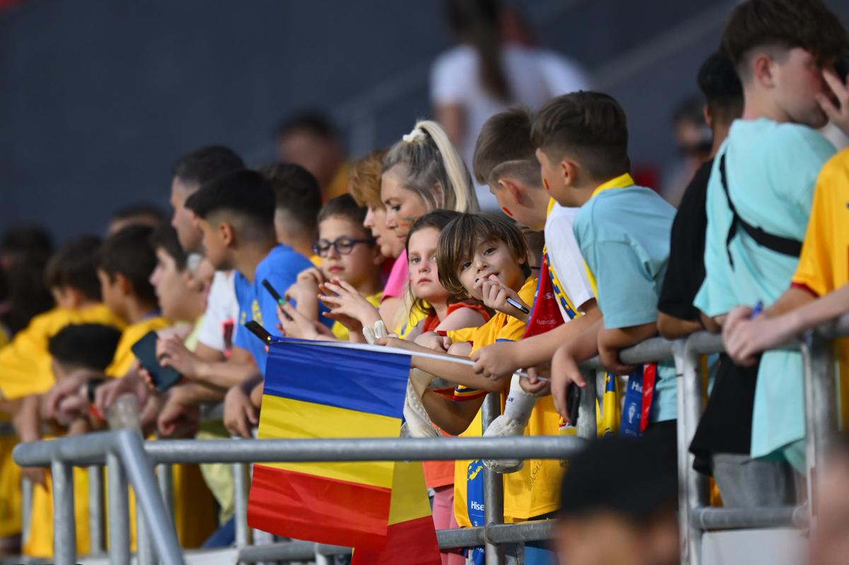 A predat armele: „Jucătorii naționalei, ca niște amatori. Nu mai am așteptări la EURO”