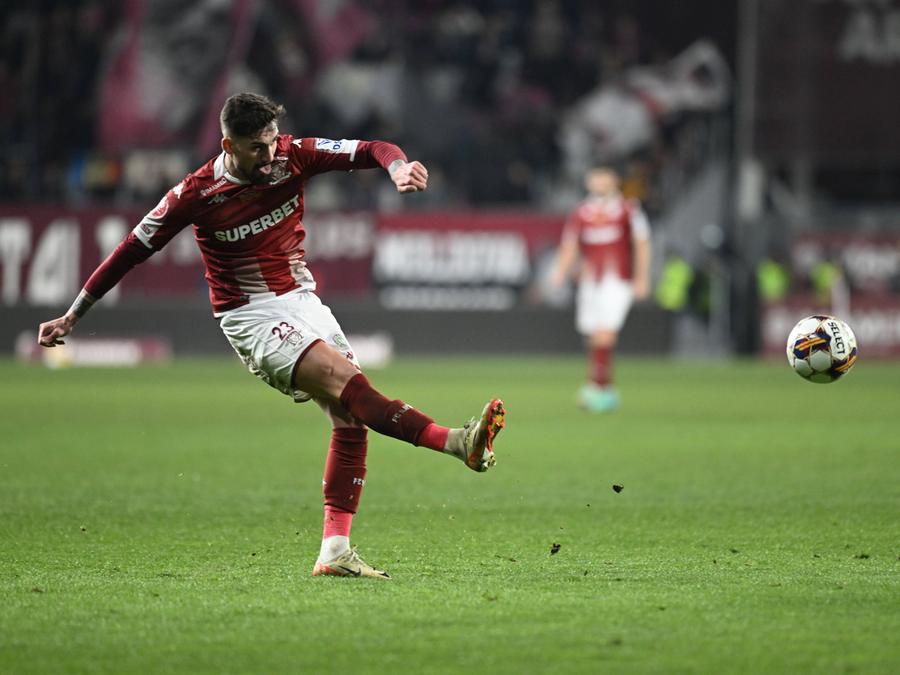 Alexandru Albu, jucând pentru Rapid Mesaj de dragoste la despărțirea de Rapid: „Mă voi întoarce!”
