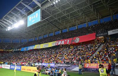 Moment unic în istoria peluzelor românești » Rivalii de la Steaua, Dinamo, Rapid și Craiova s-au strâns în Ghencea, la România - Liechtenstein! Toate mesajele afișate