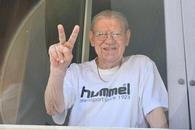 În drum spre Germania, echipa GSP a oprit pe la marele Emeric Ienei, care a transmis un mesaj din suflet pentru naționala României: „Speranța este și va fi! Coman e favoritul meu”