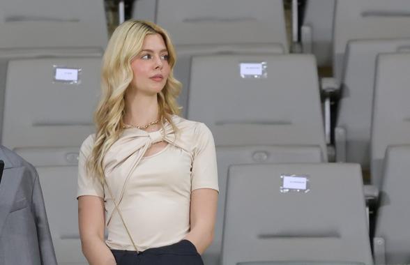 Fetele au colorat o seară tristă » Cine a câștigat duelul dintre Austria și România în tribunele „Ernst Happel”