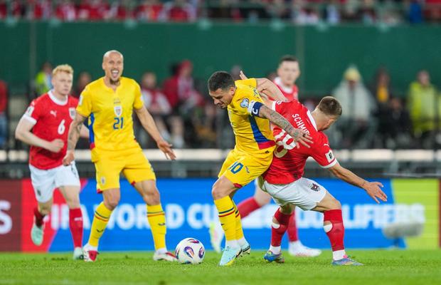 Lucescu n-a scăpat de ce se temea! Căpitanul naționalei va lipsi la meciul cu Cipru