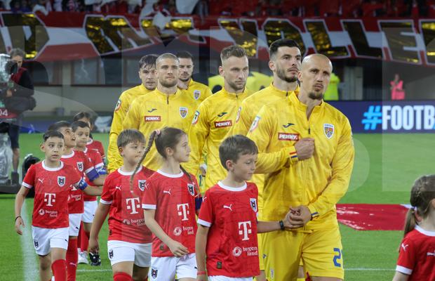 TREI schimbări cerute în echipa de start pentru meciul cu Cipru, imediat după Austria - România