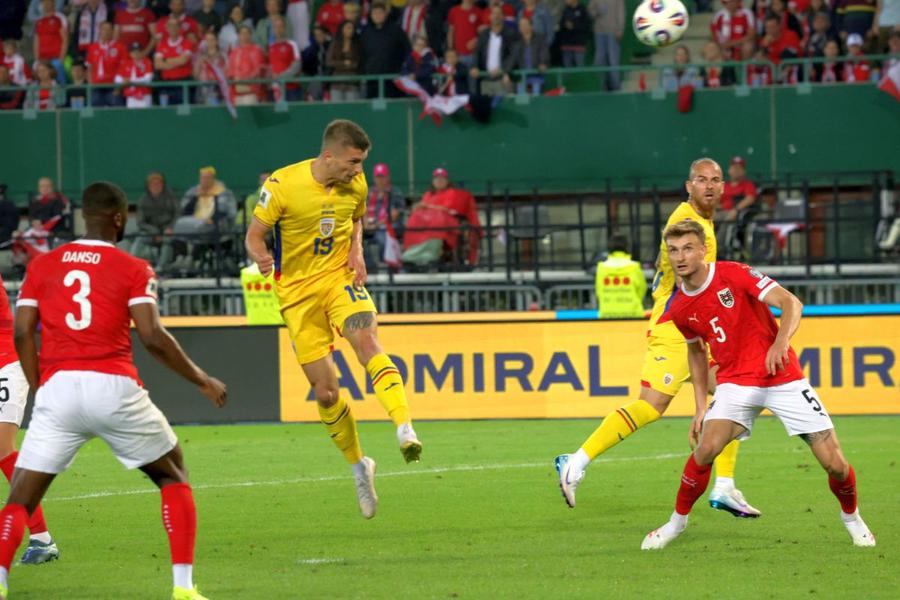 Florin Tănase, în Austria - România / Foto: Ionuț Iordache Pe cine putem întâlni în semifinalele play-out-ului pe ruta Nations League » Ce procent infim mai avem pentru o calificare directă la Mondial!