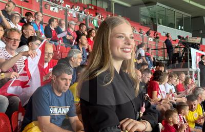 Antonia a „zburat” la Viena pentru a-l vedea pe Daniel Bîrligea în Austria - România: „Sunt atât de bucuroasă că sunt aici!”