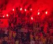 Ultrașii de la „Uniți sub tricolor” au aprins zeci de torțe în Austria - România. Foto: Andrei Crăițoiu (GSP.RO)