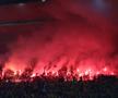 Ultrașii de la „Uniți sub tricolor” au aprins zeci de torțe în Austria - România. Foto: Ionuț Iordache (GSP.RO)