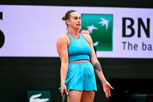 Aryna Sabalenka într-un moment dificil FOTO Imago