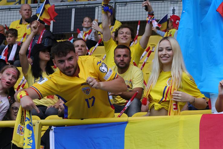 Suporterii au făcut spectacol în tribune la Austria - România 2-1 FOTO: Ionuţ Iordache (GSP)
