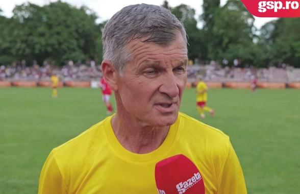 Ioan Ovidiu Sabău a jucat azi la Făgăraș și a vorbit despre amicalul României: „Se transformă când e antrenat de Hagi”
