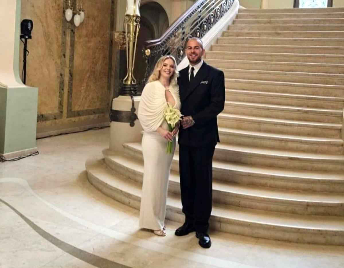 Anca Surdu, iubită Denis Alibec