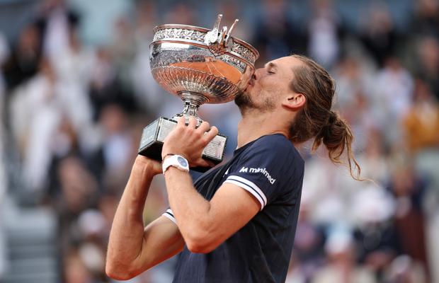 Alexander Zverev a câștigat Roland Garros! Finală dramatică de cinci seturi cu Flavio Cobolli