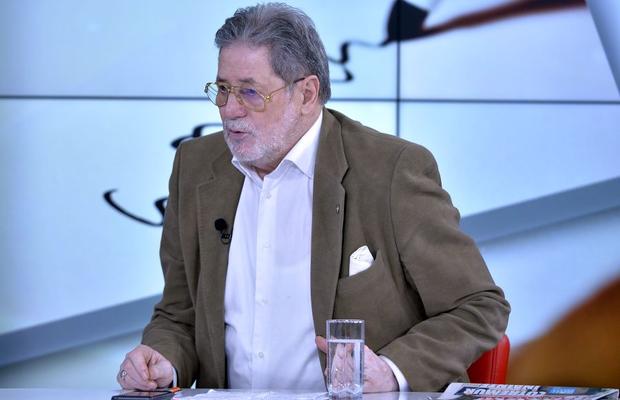 FCSB. Cornel Dinu se ia de doi jucători de la FCSB și trage un semnal de alarmă: „Sunt hazlii! Ori e labilitate, ori procesul de antrenament are de suferit”