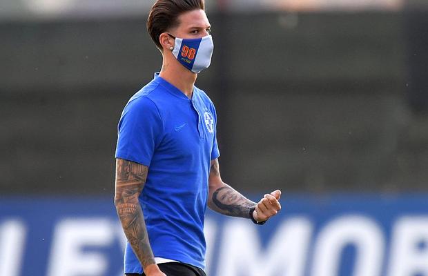 Dennis Man poate pleca de la FCSB! Anamaria Prodan: „Sunt sunată mereu pentru el” + suma cerută de Gigi Becali
