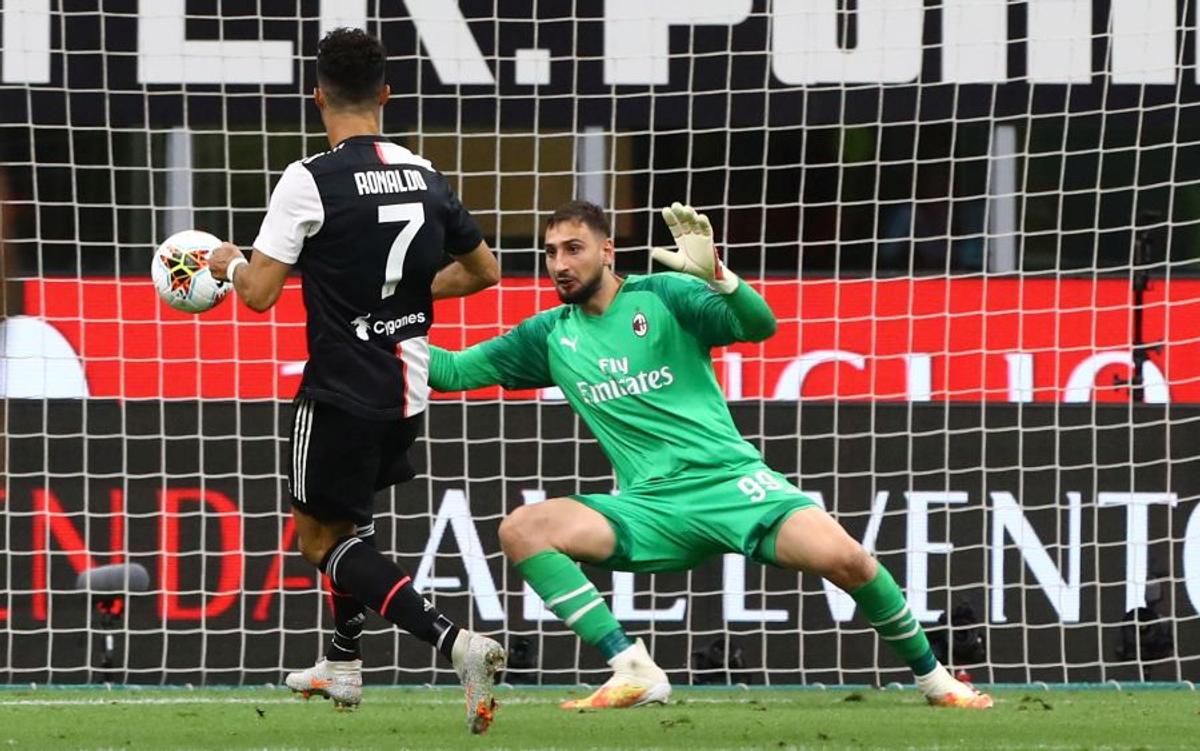 Lovitură pentru fanii lui AC Milan » Zlatan Ibrahimovic se gândește la plecare: „Nu rămân să mă bat în Europa League”