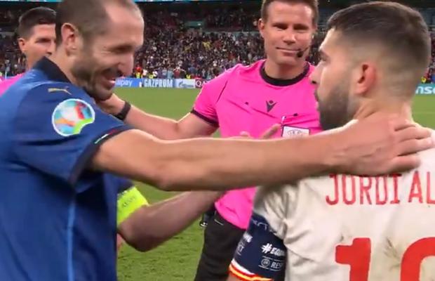 Ce a făcut Jordi Alba înainte de penalty-uri. Chiellini a reacționat imediat: „Mincinosule!”