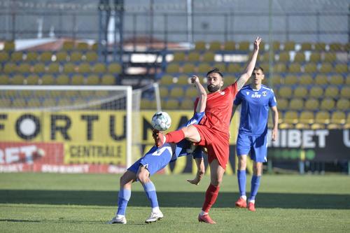 Berisha în tricoul Chindiei, ultima echipă din România la care a jucat