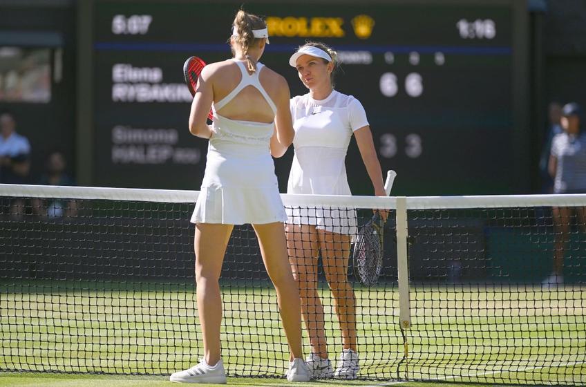 Simona Halep (30 de ani, locul 18 WTA) a fost învinsă de Elena Rybakina (23 de ani, locul 23 WTA) în semifinalele Wimbledon 2022, scor 3-6, 3-6. Mats Wilander (57 de ani) a fost surprins de agresivitatea sportivei din Kazahstan.