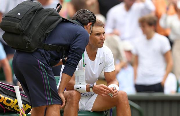 God Save the King » Rafael Nadal anunță că ar putea să nu intre pe teren în semifinala de la Wimbledon: „Sănătatea e mai importantă”