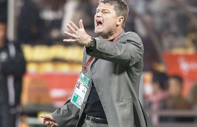 Antrenorul român Valeriu Tiţa a început o nouă aventură în țările arabe
