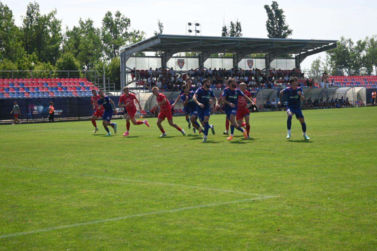 CSA Steaua - CS Tunari