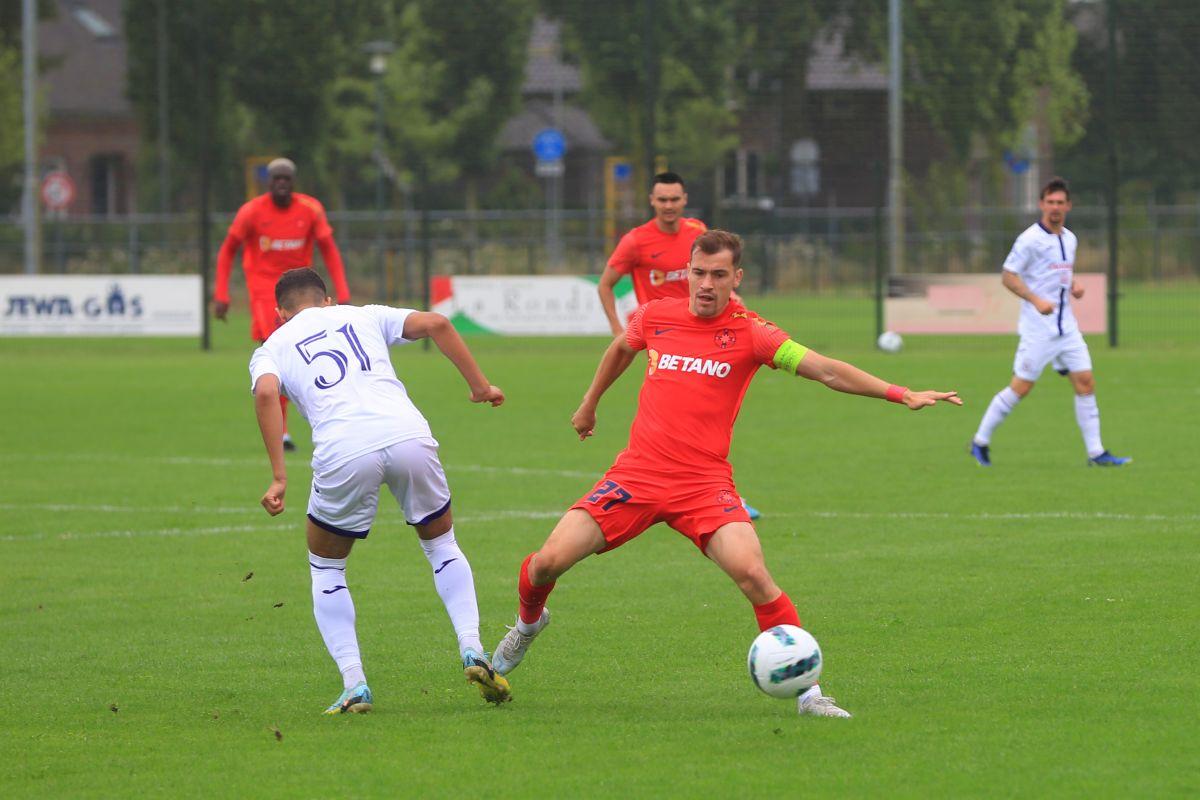 După 10 zile în cantonament cu FCSB, jurnaliștii GSP trag concluziile » Plusuri: doi fotbaliști cum nu există în Superliga! La minusuri: jucătorul care nu se mai regăsește deloc