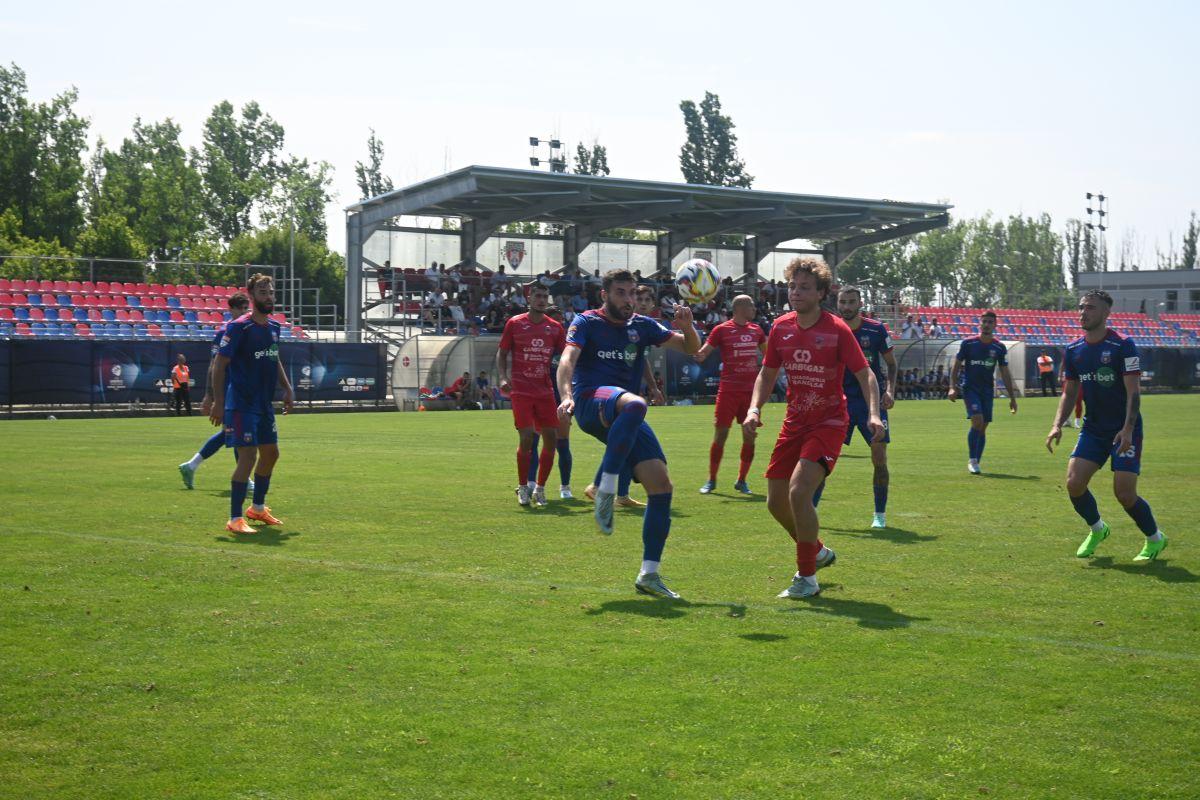 CSA Steaua - CS Tunari
