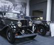 Reacție de milioane la muzeul Maybach din Bavaria, la vederea imaginilor cu Gigi Becali reparându-și limuzina cu ranga + Cum arată mașina lui Hitler