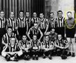 Tony Cargnelli (primul din dreapta), antrenor la Inter Milano
