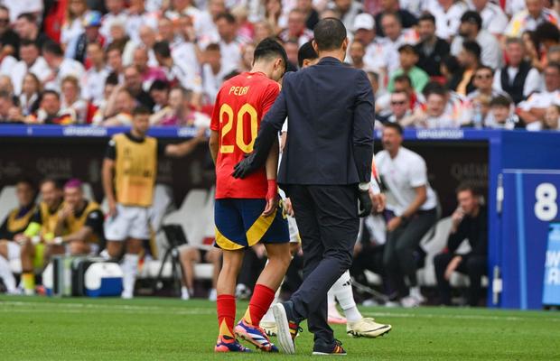 Pedri, răspuns după scuzele prezentate de Toni Kroos, cel care l-a scos din joc pentru tot restul anului