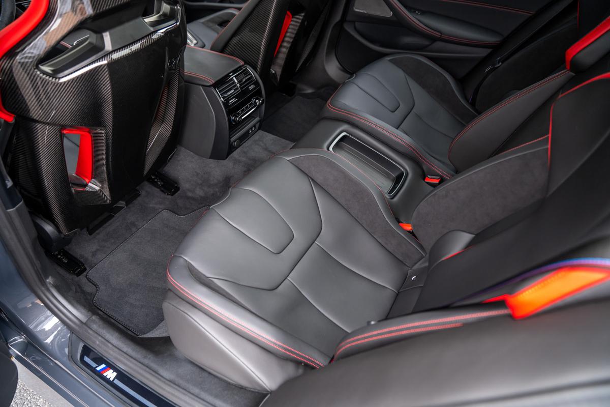 BMW M5 CS