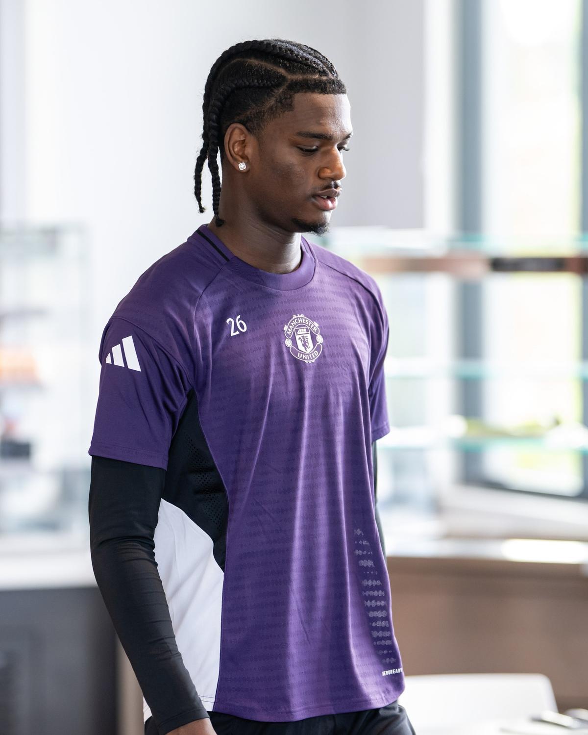 Manchester United a început pregătirile cu două noi achiziții