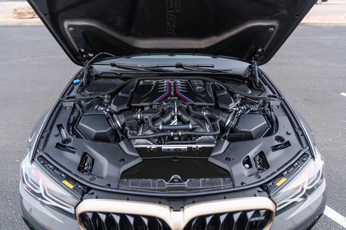 A mers 190 de kilometri cu un BMW și l-a vândut cu profit de aproape 50.000 de euro » Detalii incredibile la „bestia” bavareză