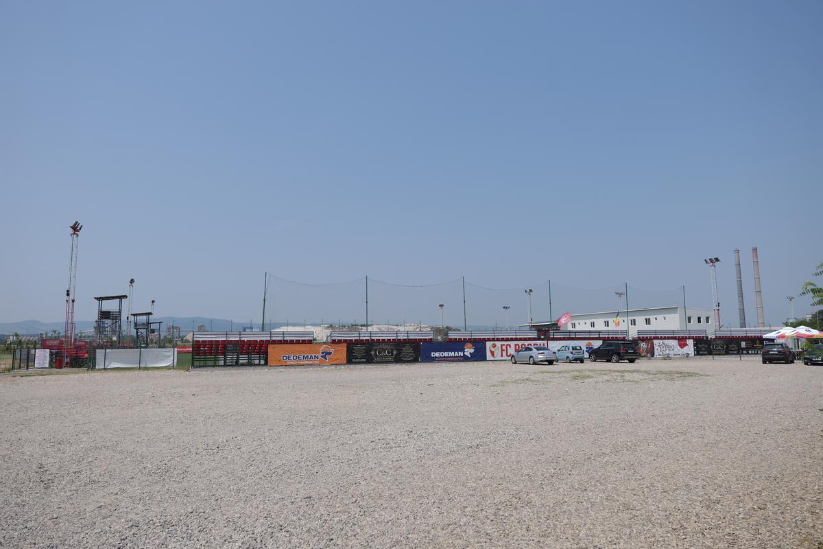 Antrenorul din Liga 2 și-a făcut praf jucătorii, după ce au fost întorși în 6 minute: „Dezastru! Aroganți, încrezuți, plictisiți”
