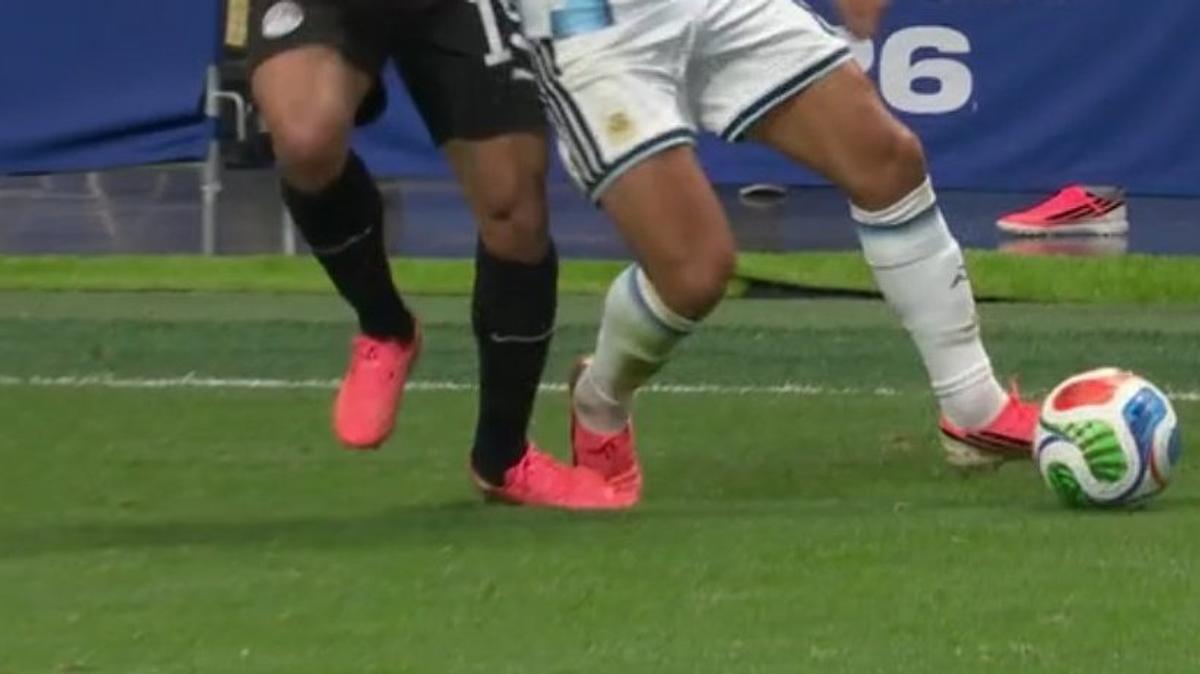 Gol anulat după intervenția VAR în Argentina - Egipt