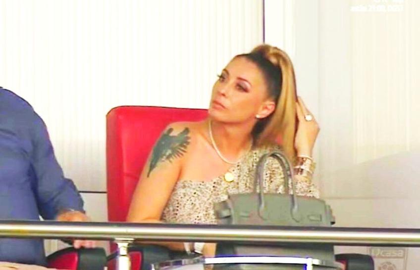 Anamaria Prodan acuză oamenii de fotbal din Liga 1 de lașitate, pentru că nu iau atitudine în momentul în care declarațiile date de Gică Hagi îi lezează.
