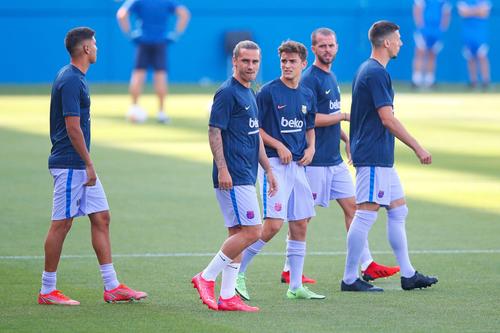 Antoine Griezmann (30 de ani) rămâne cel mai bine plătit fotbalist din lotul Barcelonei, după despărțirea de Leo Messi (34 de ani).