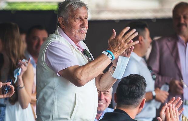 Ilie Năstase s-a dat în spectacol la Winners Open: „Asta e pentru Țiriac?” :)
