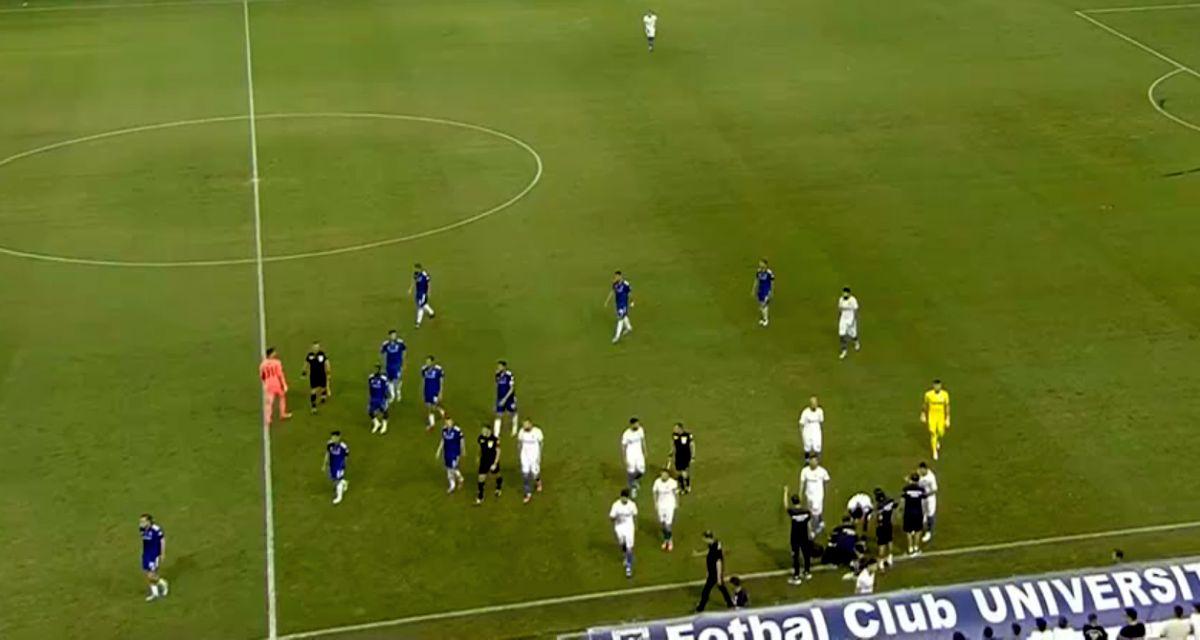 Interziși după comportamentul din derby-ul FCU - CS Universitatea Craiova! Măsurile anunțate de Jandarmeria Română