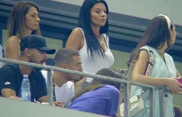 Soția și cumnata lui Marius Croitoru, în centrul atenției la derby-ul FCU - CS Universitatea
